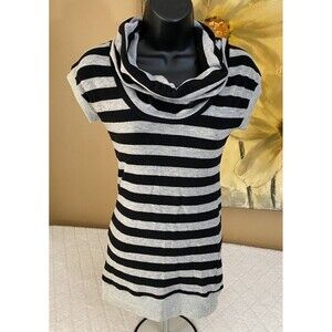 Poof For The Planet Women’s Striped Short Sleeve Sweater Top Gray/black Size S